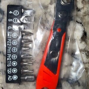 Multi-Tool Screwdriver Set with Bits - Red and Black